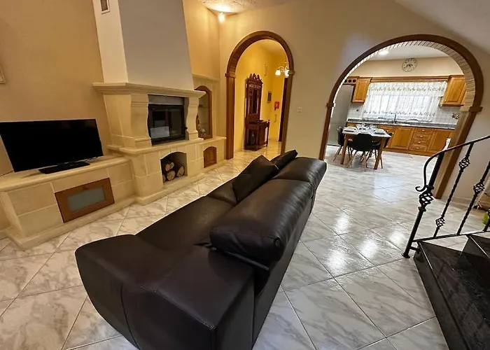 Case de vacanță Casa Del Mare, 3bedroom House In Fishing Village